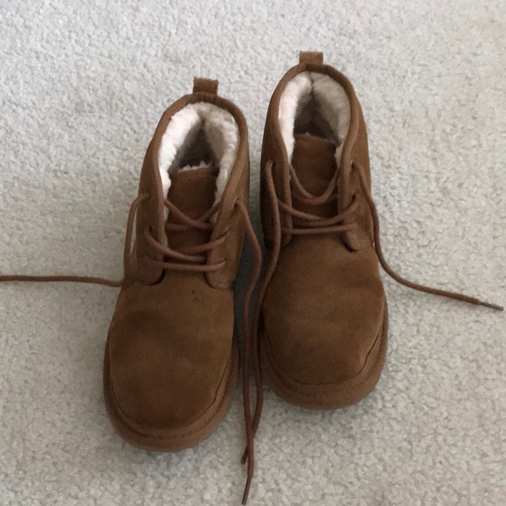 chestnut neumel uggs